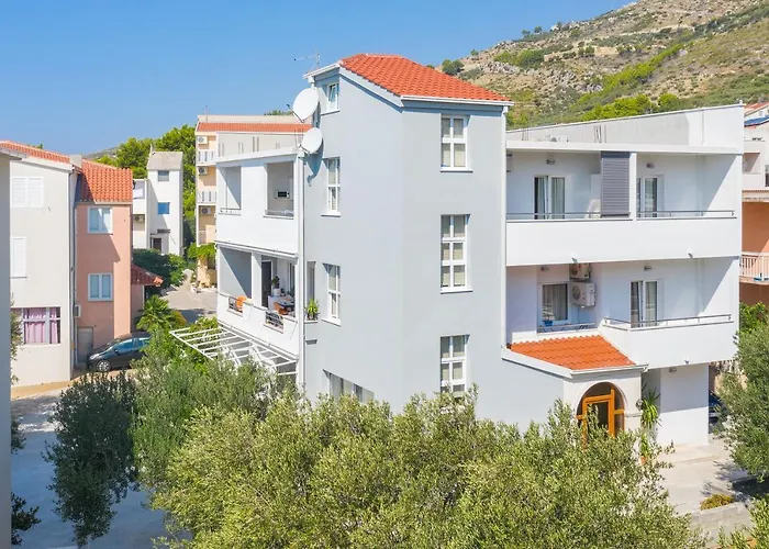 Apartmants Sestic * Tučepi