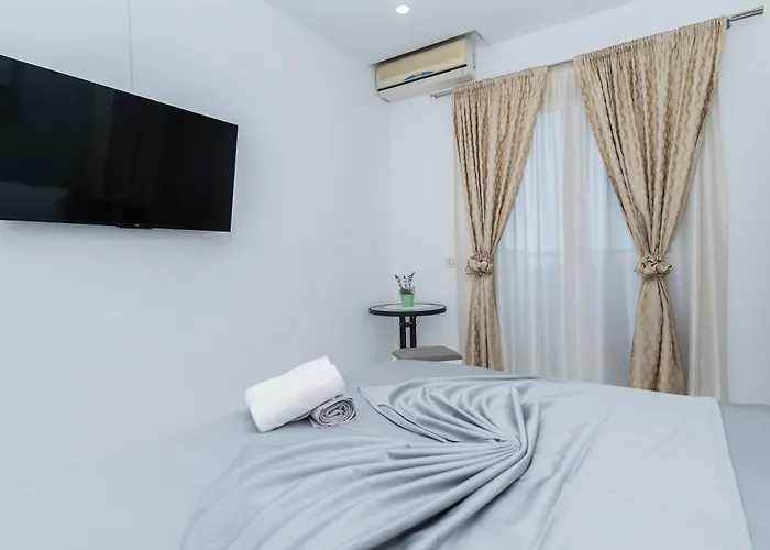 Apartmants Sestic Apartament *