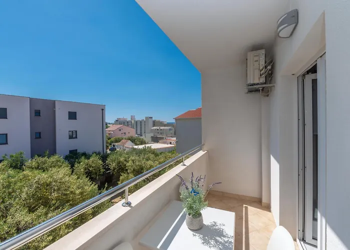 Apartament Apartmants Sestic *